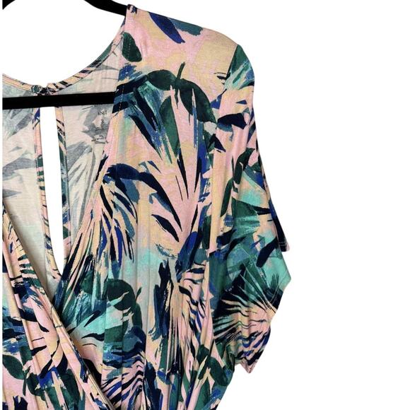 TORRID Super Soft Surplice Romper Palm Leaf Pink and Green Size 3 (22-24) - Picture 2 of 7